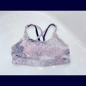 Lululemon sports bra Size 8